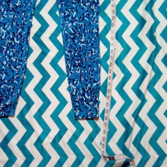 Nike Dri-FIT - Picture 2 of 8